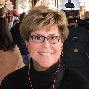 Meet your Posher, Denise